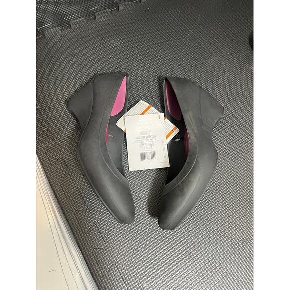 Crocs Womens Lina Pump Wedge Shoes Gray Pink Rubber Size 7 NWT - Picture 4 of 6